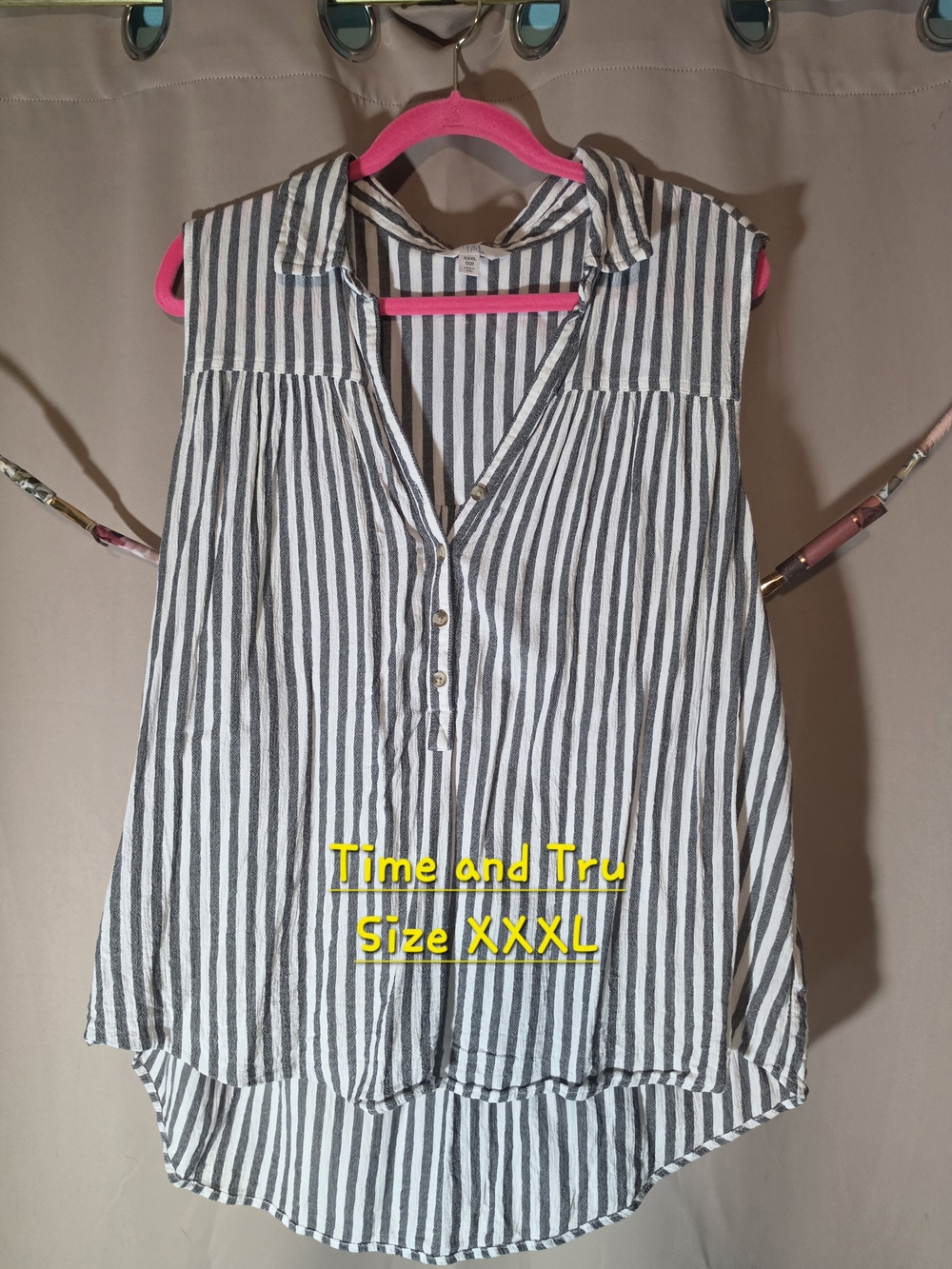 XXXL Time and Tru Sleeveless Striped Button-Up Top